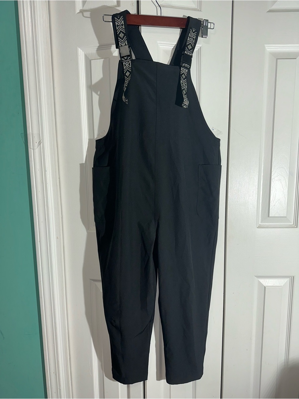 KAVU San Blas Women's Overalls Bibs Side pocket Romper Black Sz Small AA24